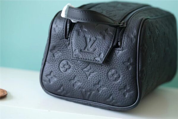 1:1 Replica Louis Vuitton Dopp Kit Toilet Pouch Monogram Empreinte Black For Women, Women's Wallets 11in/28cm LV