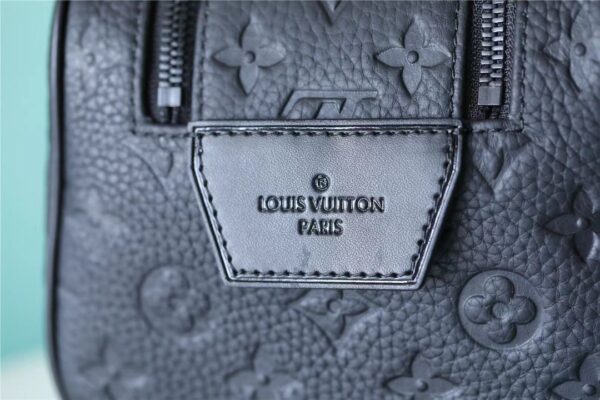 1:1 Replica Louis Vuitton Dopp Kit Toilet Pouch Monogram Empreinte Black For Women, Women's Wallets 11in/28cm LV