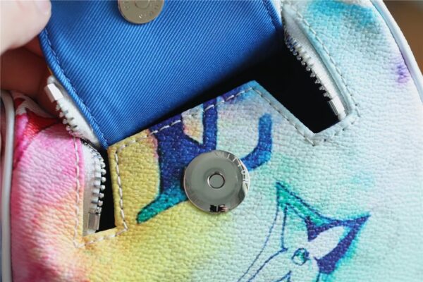1:1 Replica Louis Vuitton Dopp Kit Toilet Pouch Monogram Empreinte Multiple Color For Women, Women's Wallets 11in/28cm LV