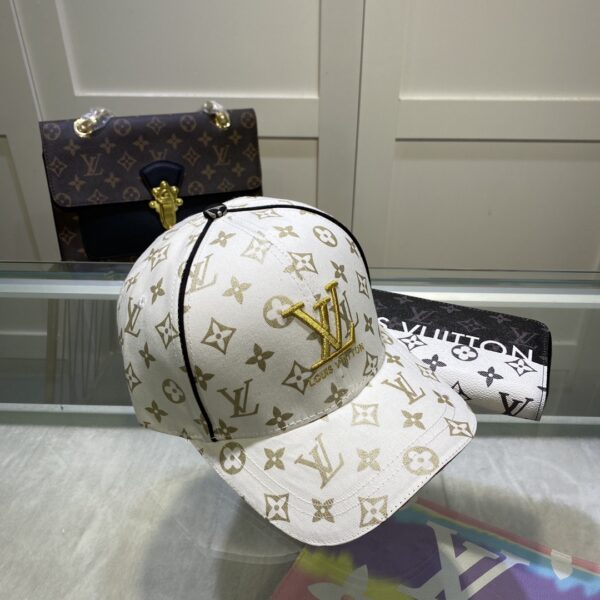 Louis Vuitton Embroidered Logo Baseball Cap White LV Cap
