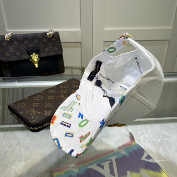 Louis Vuitton Embroidered Logo Baseball Cap White LV Cap