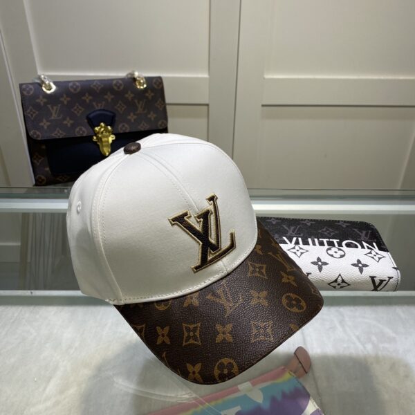 Louis Vuitton Embroidered Logo Baseball Cap White/Brown LV Cap