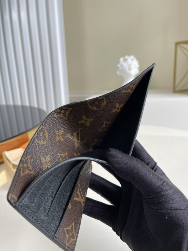 1:1 Replica Louis Vuitton Gaspar Wallet Monogram Macassar Canvas For Men, Men's Wallet 11cm LV M93801