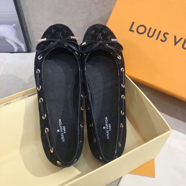 Louis Vuitton Gloria Flat Loafer Patent Monogram Material Black For Women LV