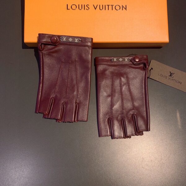 Louis Vuitton Gloves In Burgundy