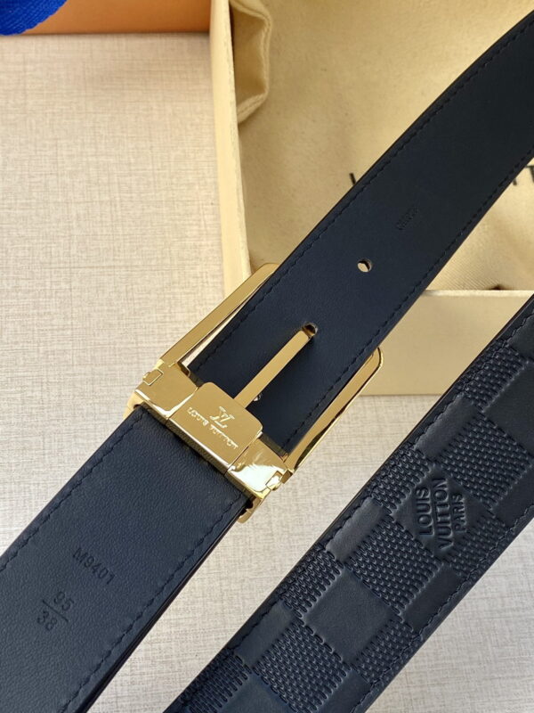 1:1 Replica Louis Vuitton Iconic Reversible LV Belt Black LV Women Belt