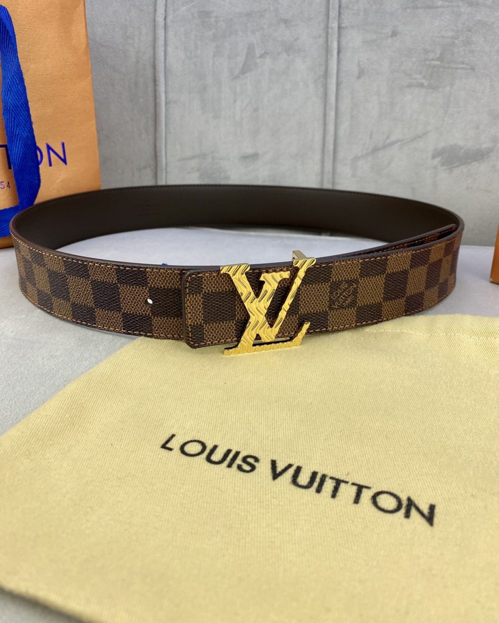 1:1 Replica Louis Vuitton Iconic Reversible LV Belt Brown LV Women Belt
