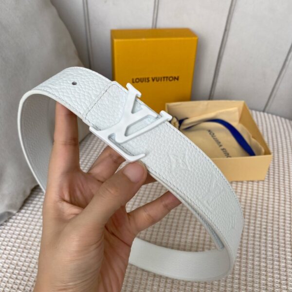 1:1 Replica Louis Vuitton Iconic Reversible LV Belt White LV Women Belt