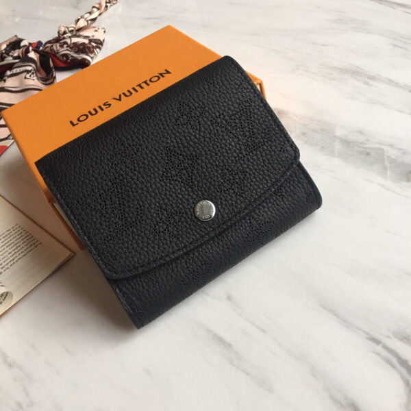 1:1 Replica Louis Vuitton Iris Compact Wallet Mahina Black For Women, Women's Wallet 4.7in/12cm LV M62540