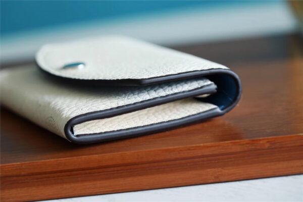 1:1 Replica Louis Vuitton Iris Compact Wallet Mahina White For Women, Women's Wallets 4.2in/12cm LV