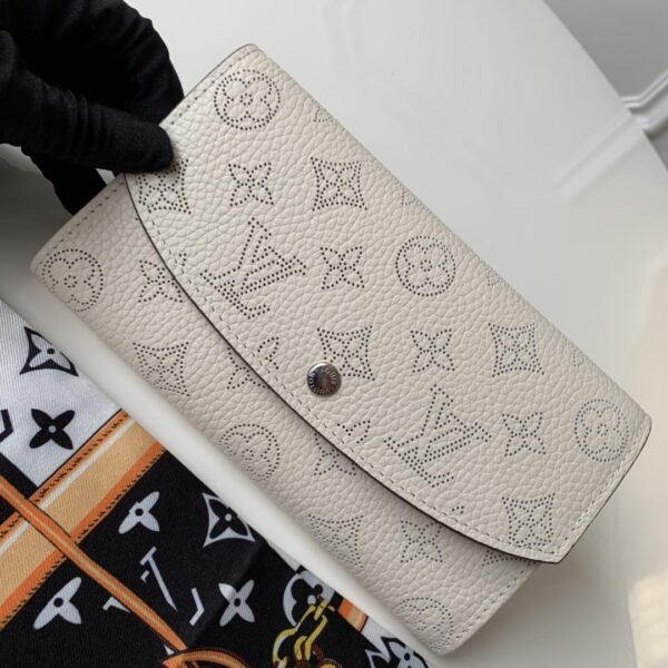 1:1 Replica Louis Vuitton Iris Wallet Monogram Canvas Greige For Women, Women's Wallet 19cm LV M60144