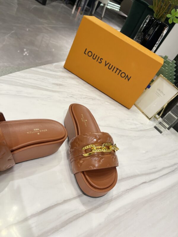 Louis Vuitton Jumbo Flatform Mule Brown For Women LV