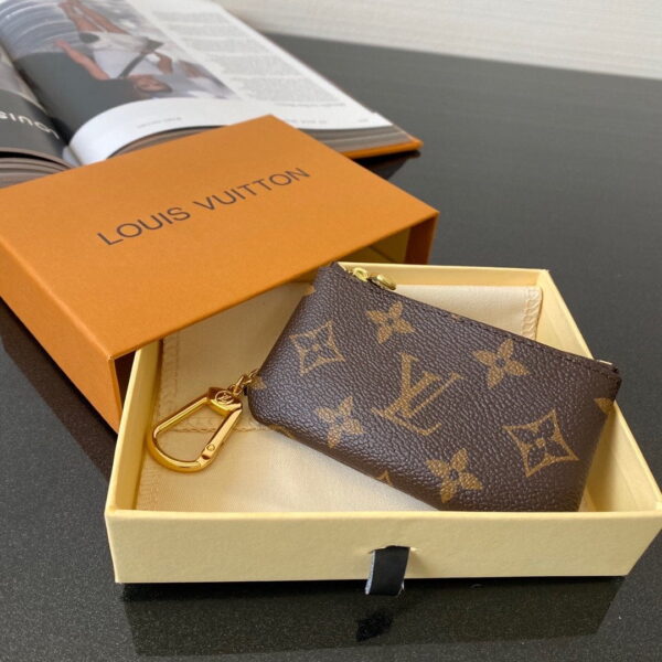 1:1 Replica Louis Vuitton Key Pouch In Iconic Monogram Canvas Brown For Women, Women's Wallet 12cm LV M62650