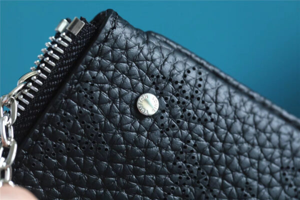 1:1 Replica Louis Vuitton Key Pouch Mahina Black For Women, Women's Wallets 5.1in/13cm LV