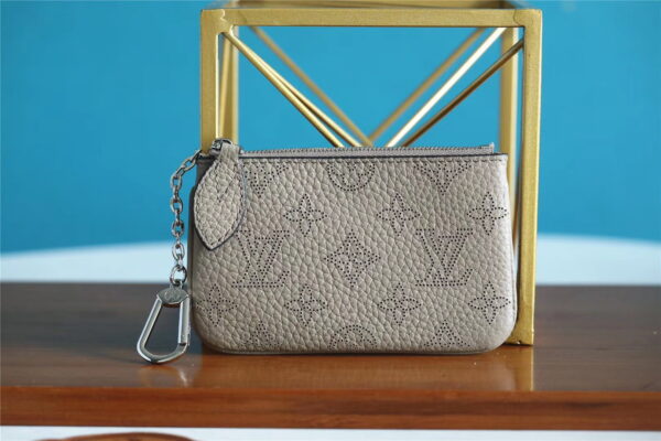 1:1 Replica Louis Vuitton Key Pouch Mahina Grey For Women, Women's Wallets 5.1in/13cm LV