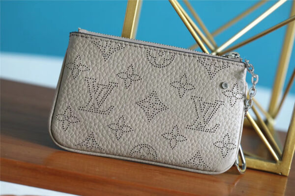1:1 Replica Louis Vuitton Key Pouch Mahina Grey For Women, Women's Wallets 5.1in/13cm LV