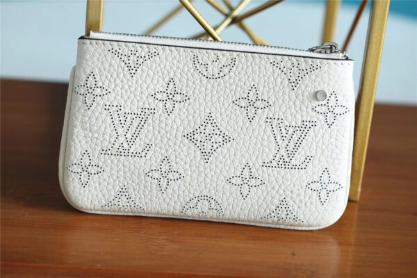 1:1 Replica Louis Vuitton Key Pouch Mahina White For Women, Women's Wallets 5.1in/13cm LV