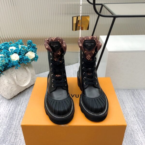 Louis Vuitton LV Beaubourg Ankle Boot Black For Women LV 1A94N6