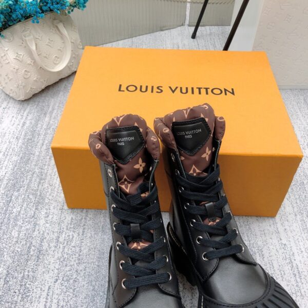 Louis Vuitton LV Beaubourg Ankle Boot Black For Women LV 1A94N6