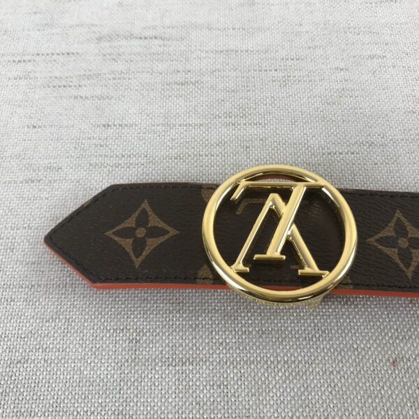 1:1 Replica Louis Vuitton LV Circle Reversible Monogram Canvas, LV Women Belt M9936V
