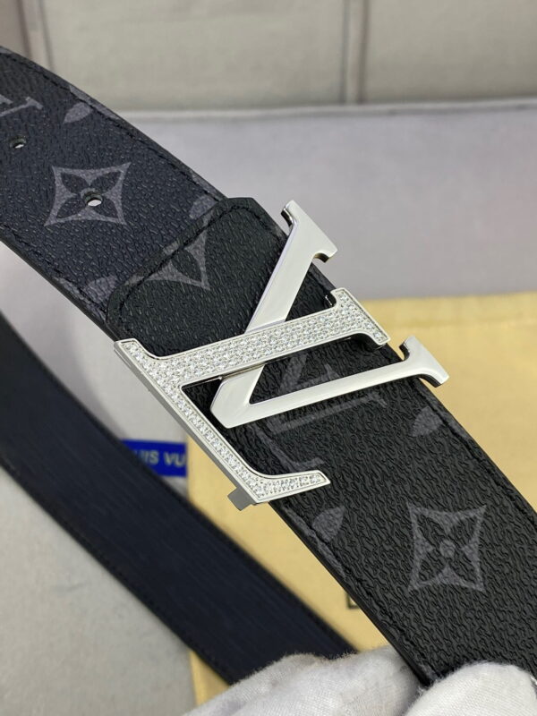 1:1 Replica Louis Vuitton LV Diamond Reversible Belt Monogram Eclipse, LV Women Belt M0366V
