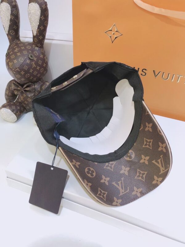 Louis Vuitton LV Get Ready Cap Monogram Canvas Black LV Cap M76528