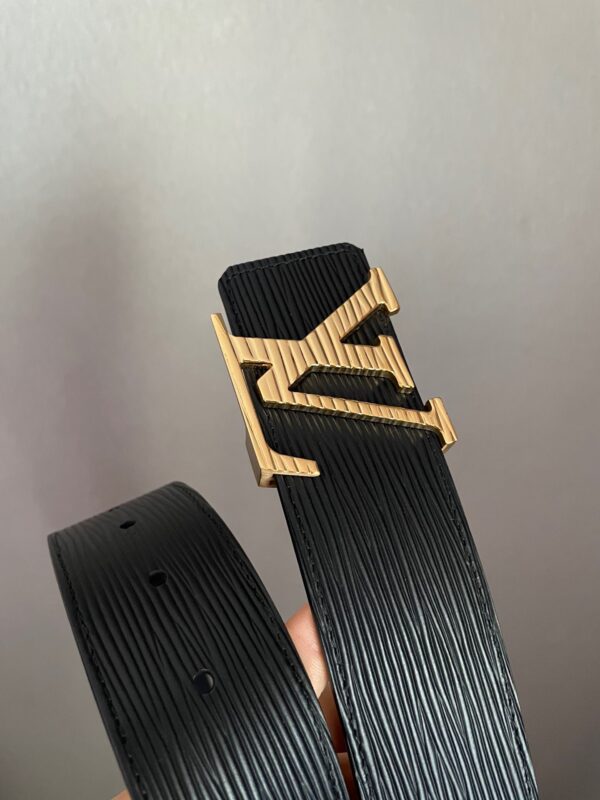 1:1 Replica Louis Vuitton LV Initiales Epi, LV Women Belt