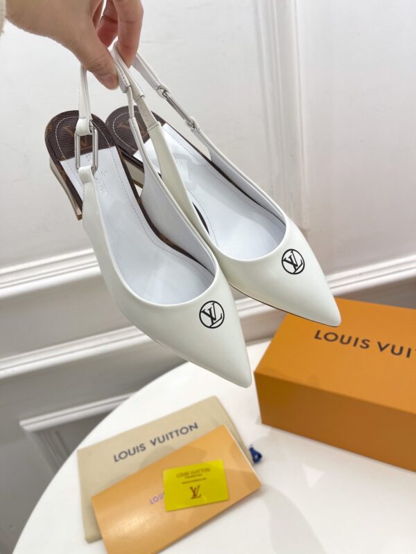 Louis Vuitton Magnetic Slingback Pump White For Women LV