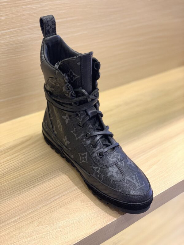 Louis Vuitton Metropolis Flat Ranger Monogram Denim Black For Women LV