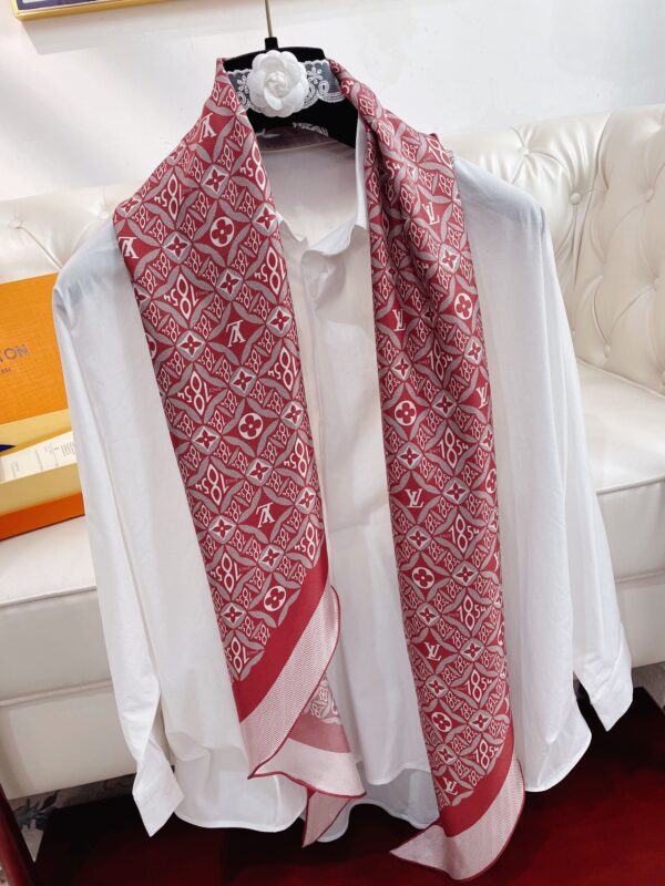 Louis Vuitton Monogram Pattern Red Scarf 175cm/69in 
