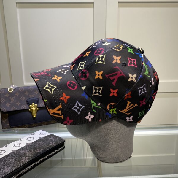 Louis Vuitton Monogram Shadow Cap In Black