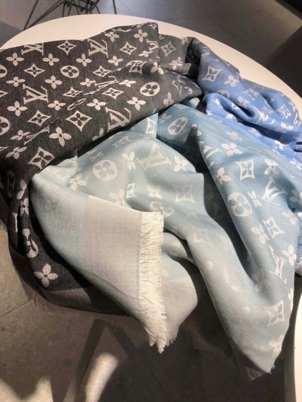 Louis Vuitton Monogram Showtime Shawl Scarf Black/Blue 55in/140cm