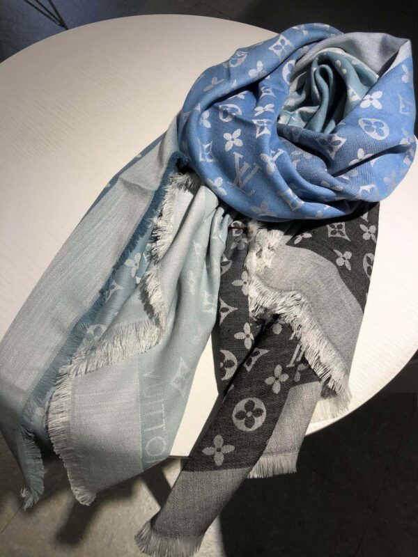 Louis Vuitton Monogram Showtime Shawl Scarf Black/Blue 55in/140cm