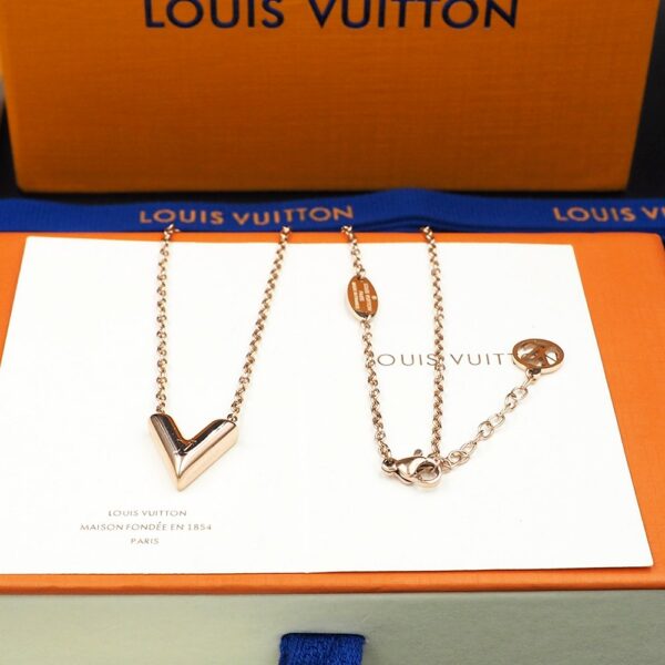 Louis Vuitton Necklace