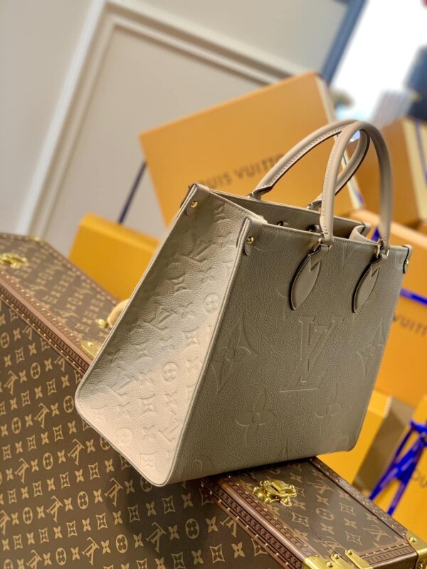 1:1 Replica Louis Vuitton LV Onthego MM Monogram Empreinte Leather Luxury Bag For Women M45607 - 35cm
