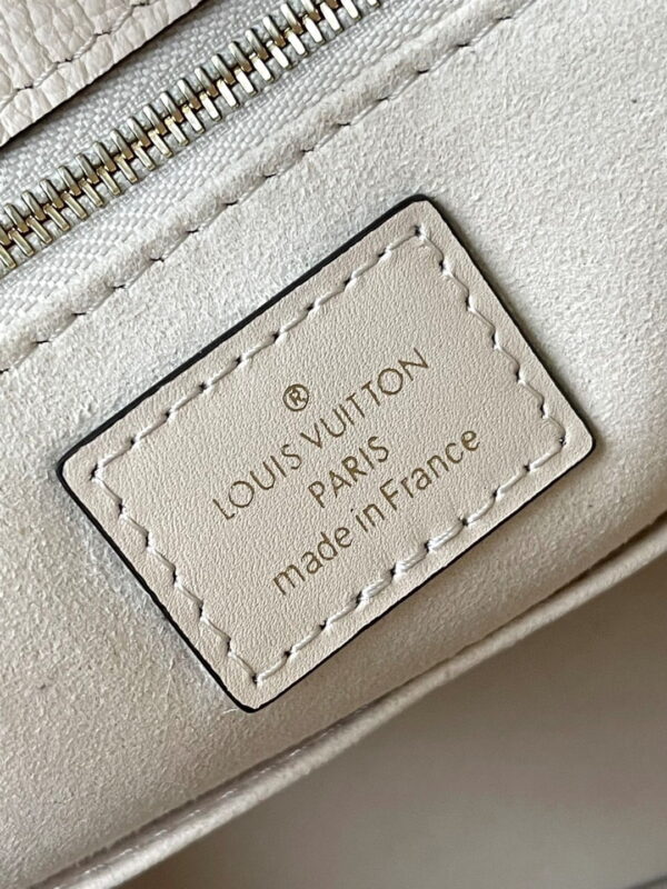 1:1 Replica Louis Vuitton LV Onthego MM Monogram Empreinte Leather Luxury Bag For Women M46531 - 35cm