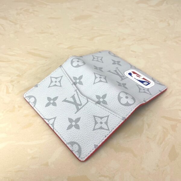 1:1 Replica Louis Vuitton Pocket Organizer Taurillon For Men, Men's Wallet 4.3in/11cm LV