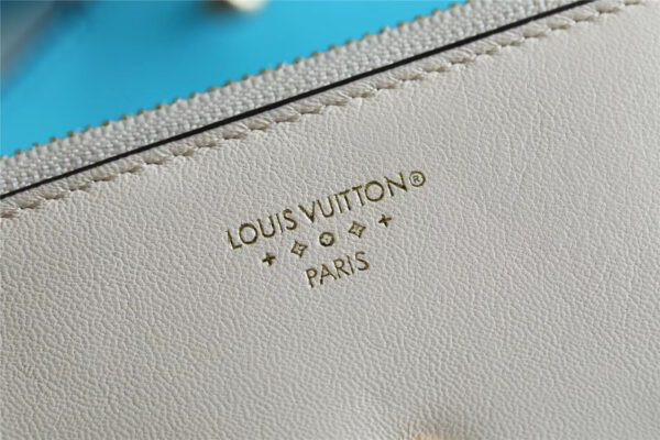 1:1 Replica Louis Vuitton Pont 9 Compact Wallet Creme For Women, Women's Wallets 4.2in/12cm LV M69176