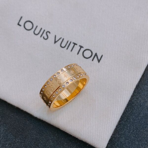 Louis Vuitton Ring