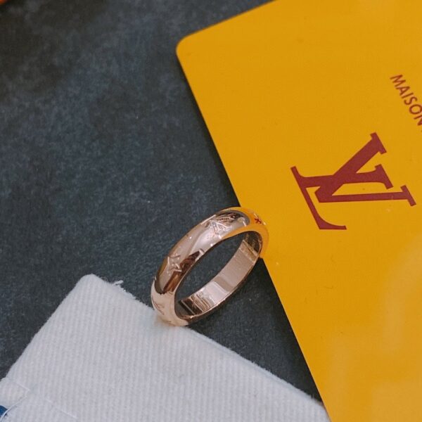 Louis Vuitton Ring
