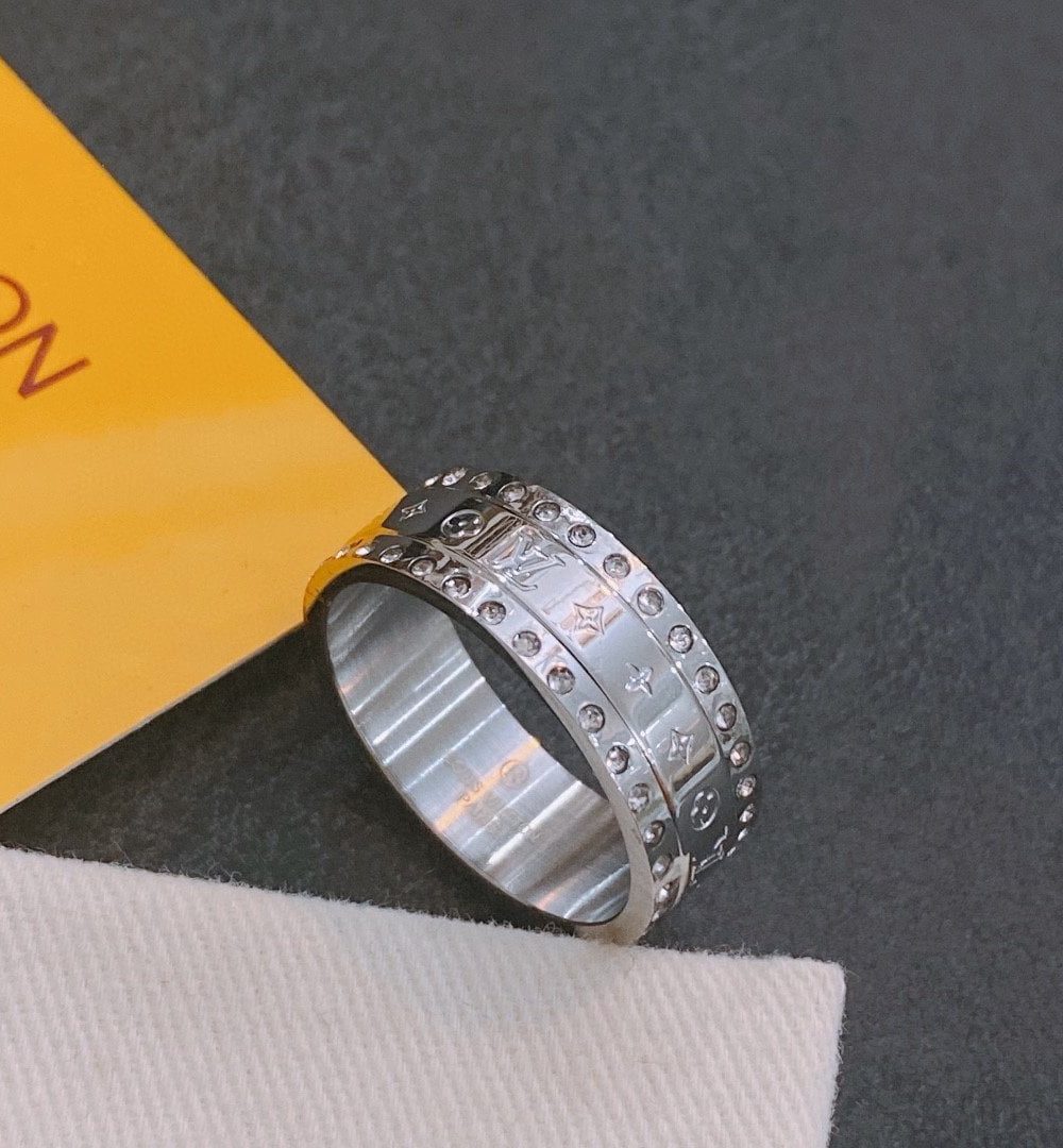 Louis Vuitton Ring