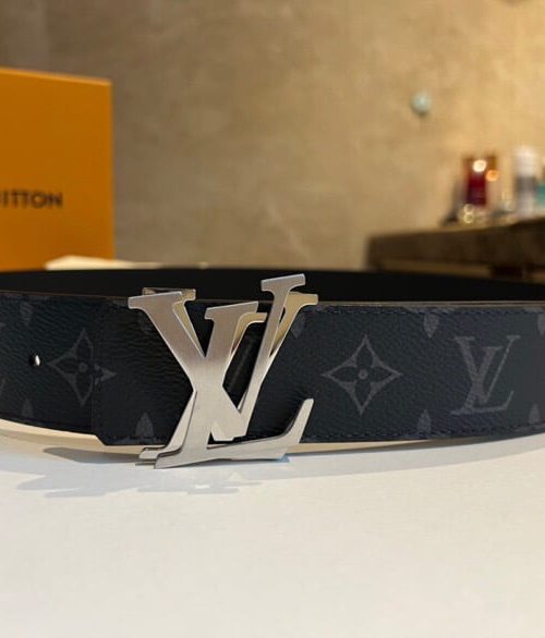 1:1 Replica Louis Vuitton Shake Reversible LV Belt Monogram Eclipse canvas Black LV Women Belt