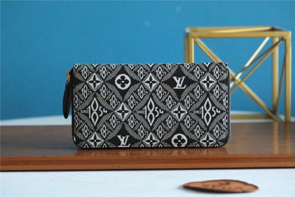 1:1 Replica Louis Vuitton Since 1854 Zippy Wallet Jacquard Since 1854 Gray For Women, Women's Wallets 7.7in/20cm LV 