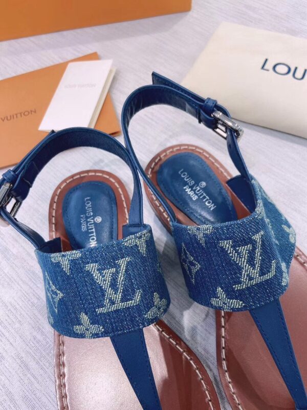 Louis Vuitton Starboard Flat Thong Sandal Monogram Denim Blue For Women LV 1A7RDP