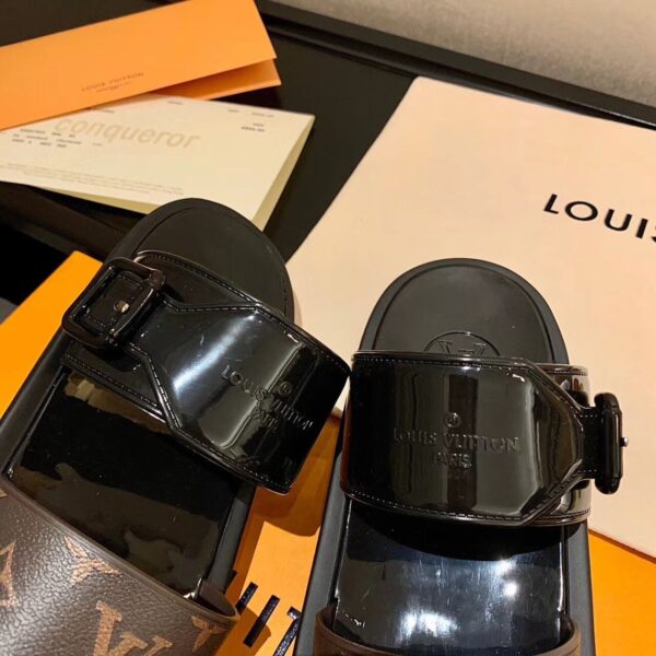 Louis Vuitton Sunbath Flat Mule Shiny Rubber Black For Women LV