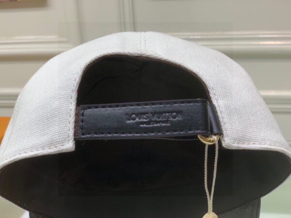 Louis Vuitton Supreme Cap White LV Cap