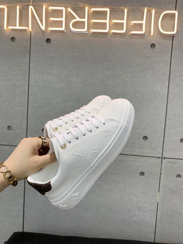 Louis Vuitton Time Out Sneaker White For Women LV 1A9HBD