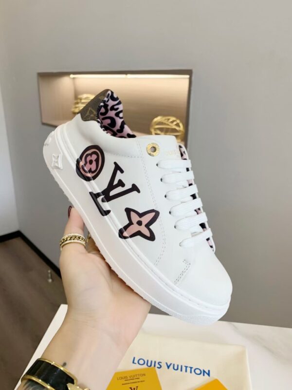 Louis Vuitton Time Out Sneaker White For Women LV