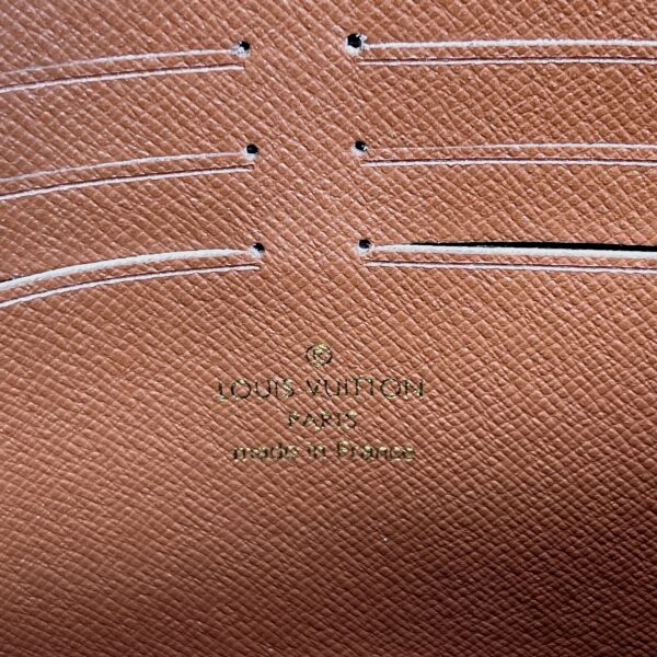 1:1 Replica Louis Vuitton Toiletry Pouch on Chain Monogram Canvas For Women, Women's Wallets 9.8in/25cm LV M81412