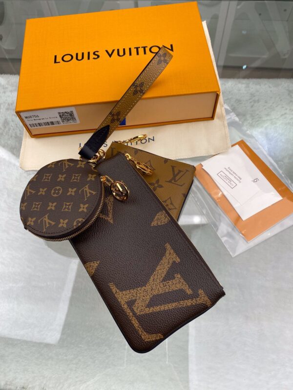 1:1 Replica Louis Vuitton Trio Pouch Monogram Giant/ Monogram Reverse/ Monogram Canvas Pink For Women, Women's Wallets 7.7in/19.5cm LV M68756